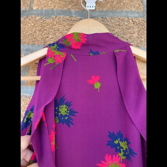Tanya Taylor Adriene Spaced-Out Floral Cold-Shoulder Silk Blouse size LARGE/4 - Picture 12 of 12